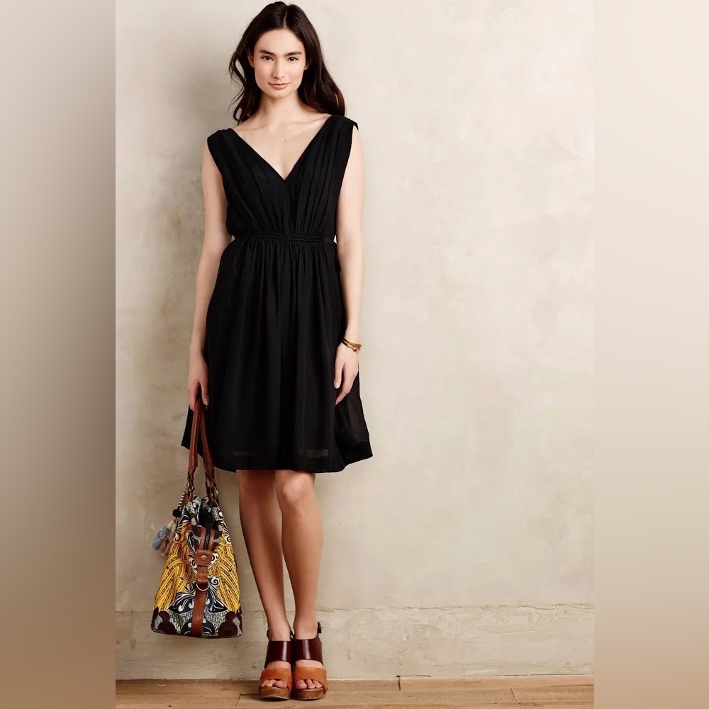 Anthropologie HD In Paris Lavana‎ Fit & Flare Sleeveless V-Neck Dress | Black,12